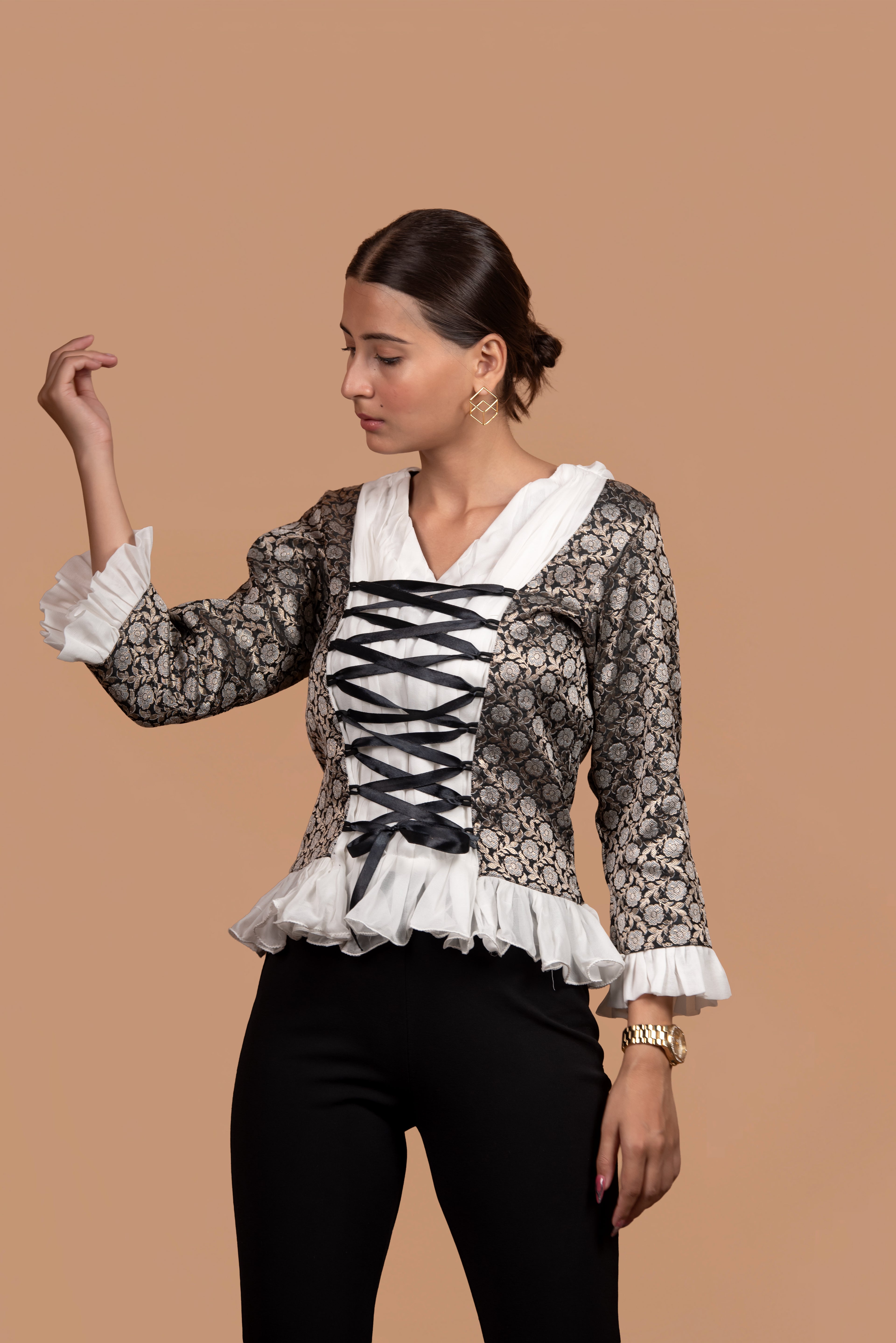 Elizabeth Top